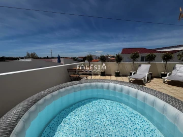Moradia T3 para Venda em Albufeira e Olhos de Água