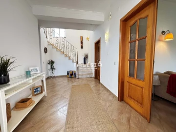 Moradia T3 para Venda em Albufeira e Olhos de Água