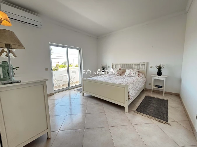 Moradia T3 para Venda em Albufeira e Olhos de Água Foto 30