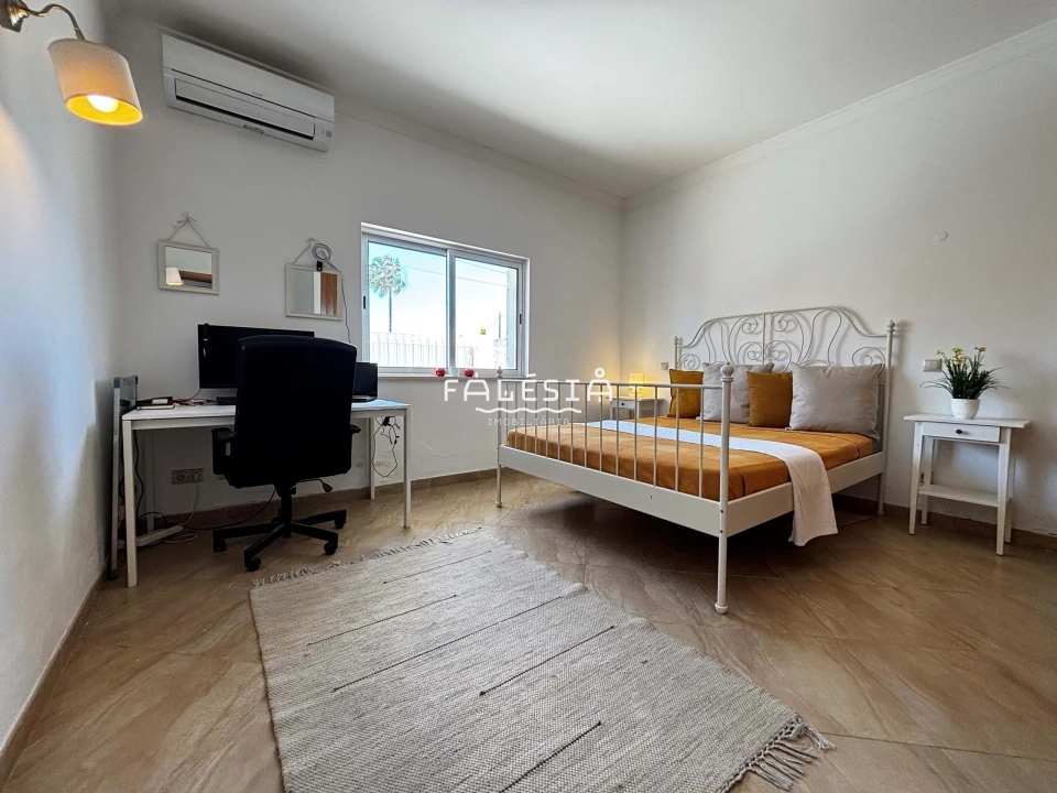 Moradia T3 para Venda em Albufeira e Olhos de Água Foto 18