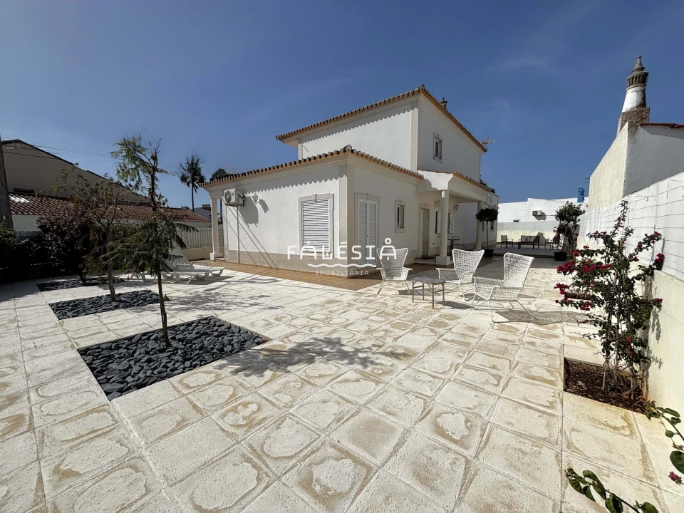 Moradia T3 para Venda em Albufeira e Olhos de Água Foto 37