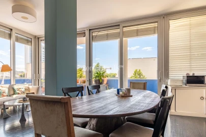 Apartamento T4 para Venda em Lordelo do Ouro e Massarelos