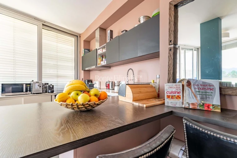 Apartamento T4 para Venda em Lordelo do Ouro e Massarelos Foto 12