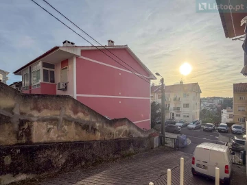 Apartamento T2 para Venda em Algés, Linda-A-Velha e Cruz Quebrada-Dafundo