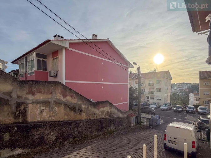 Apartamento T2 para Venda em Algés, Linda-A-Velha e Cruz Quebrada-Dafundo Foto 16