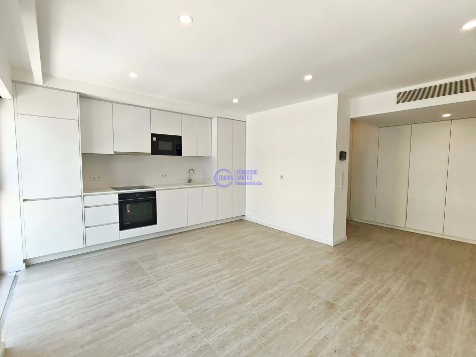 Apartamento T1 para Venda em Armação de Pera Foto 3