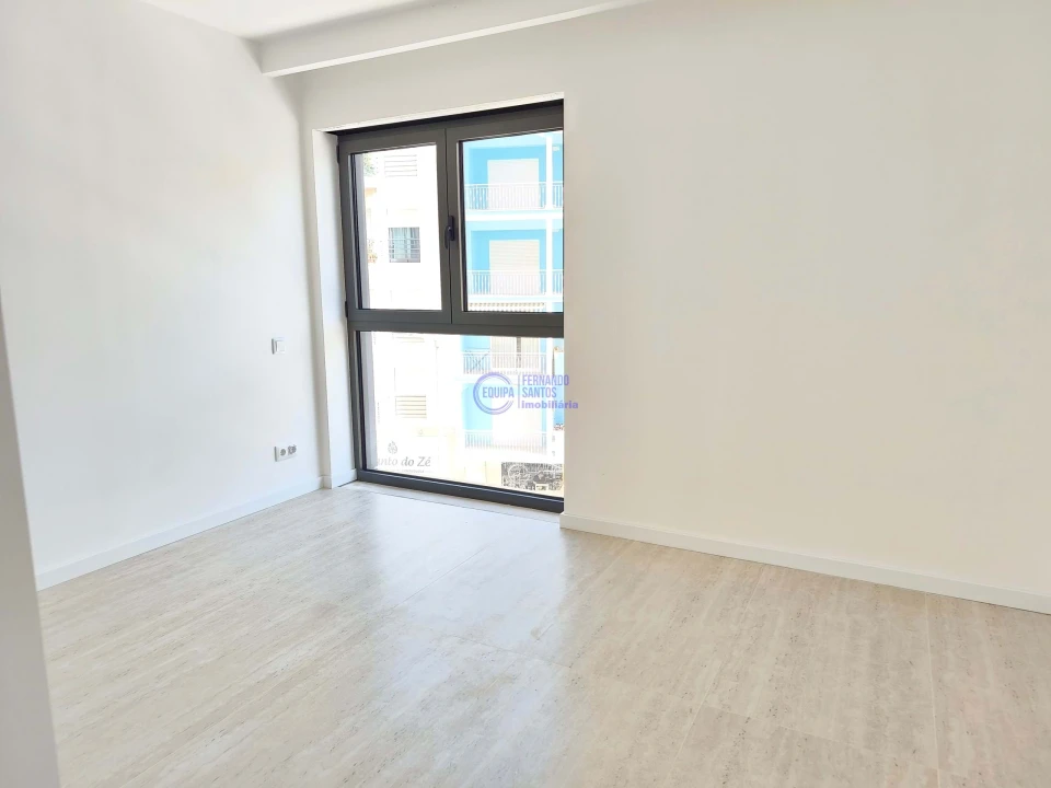 Apartamento T1 para Venda em Armação de Pera Foto 8