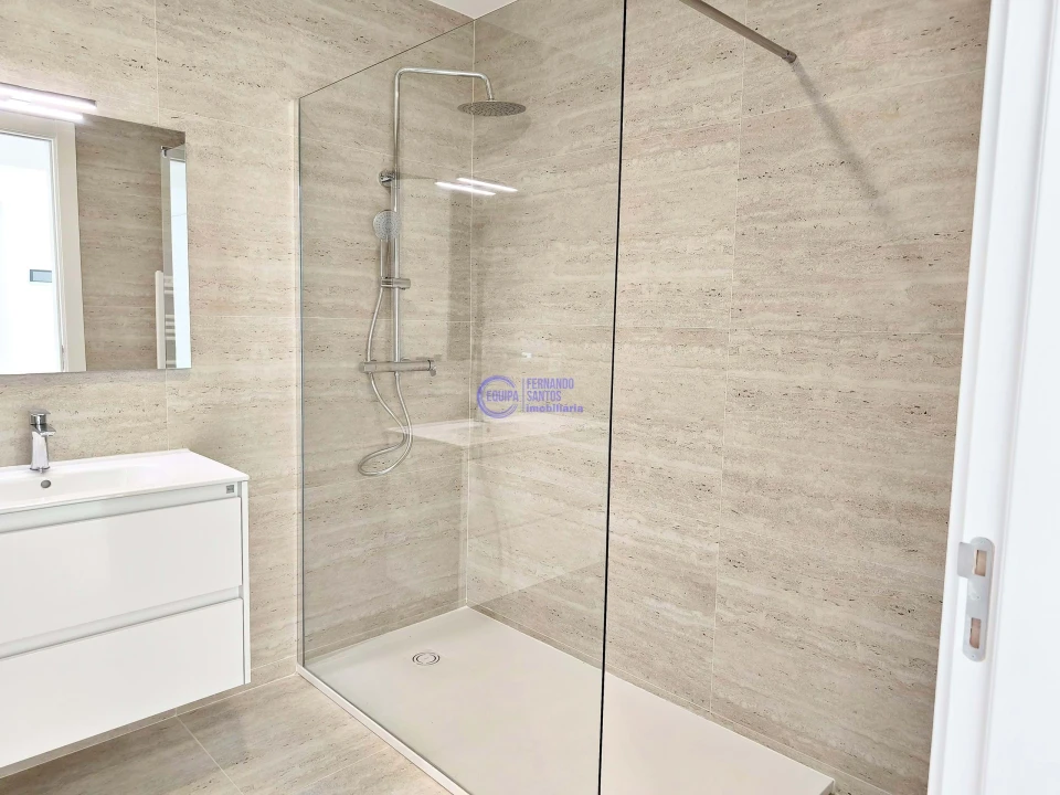 Apartamento T1 para Venda em Armação de Pera Foto 11