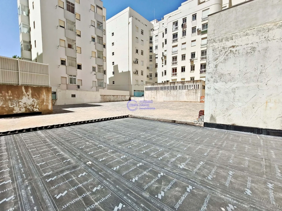 Apartamento T1 para Venda em Armação de Pera Foto 14