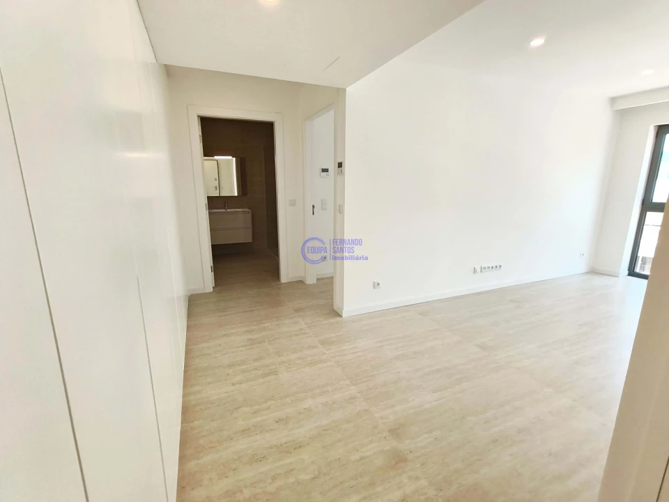 Apartamento T1 para Venda em Armação de Pera Foto 7
