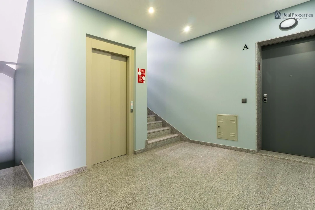 Apartamento T2 para Venda em Quarteira Foto 16