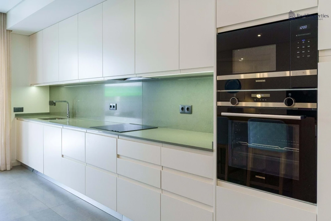 Apartamento T2 para Venda em Quarteira Foto 6