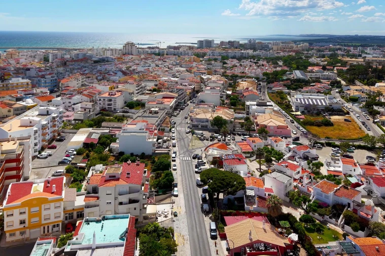 Negócio para Venda em Quarteira Foto 12