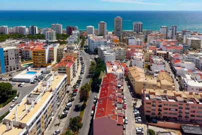 Apartamento T4 para Venda em Quarteira