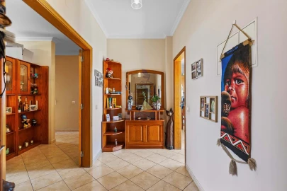 Apartamento T4 para Venda em Quarteira