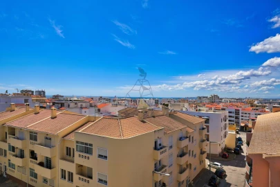 Apartamento T4 para Venda em Quarteira