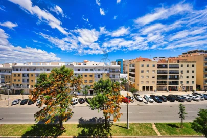 Apartamento T4 para Venda em Quarteira