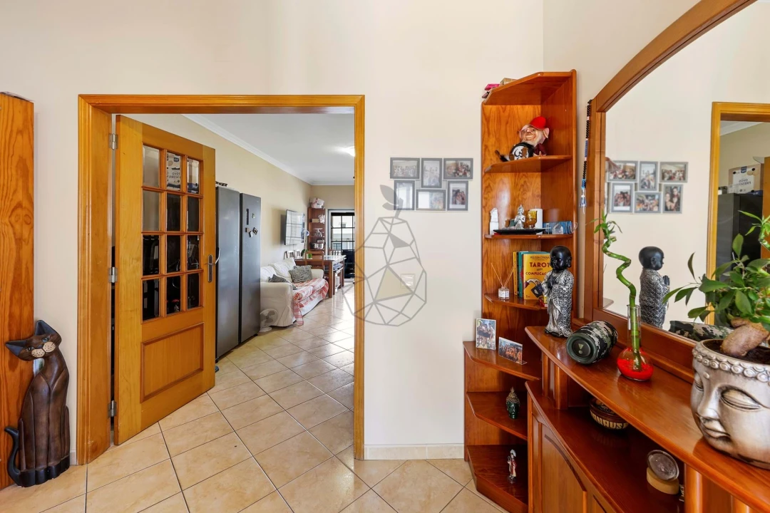 Apartamento T4 para Venda em Quarteira Foto 50