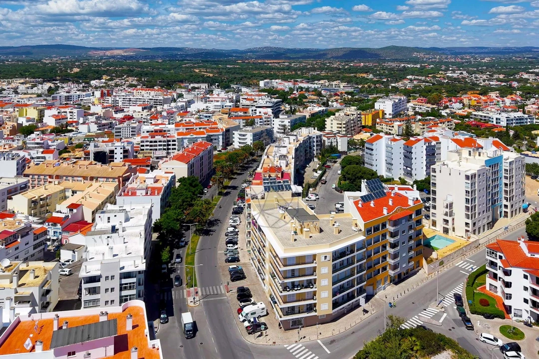 Apartamento T4 para Venda em Quarteira Foto 63