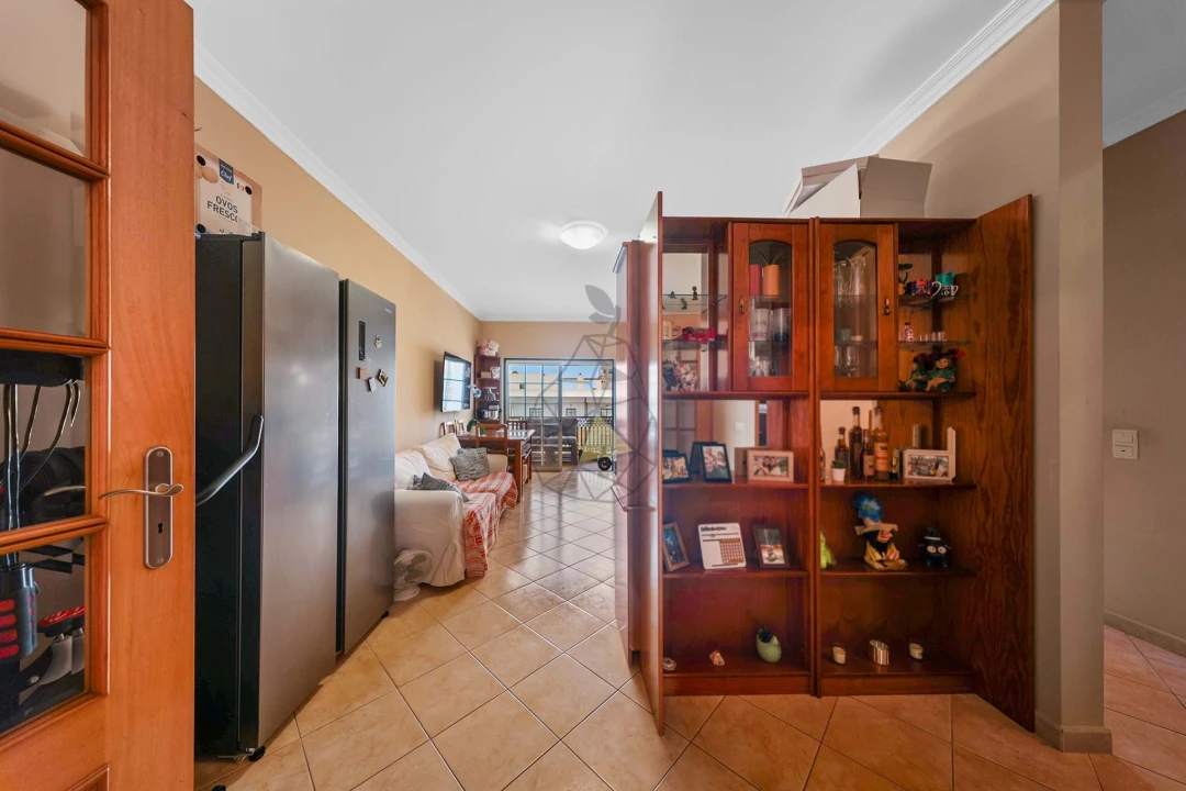 Apartamento T4 para Venda em Quarteira Foto 18