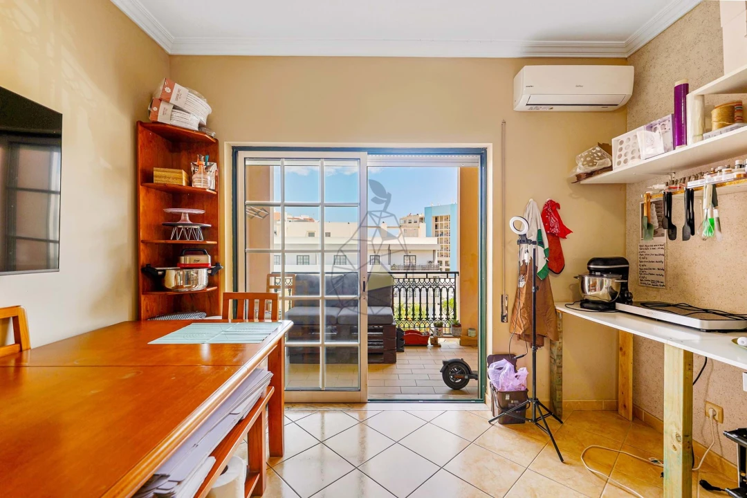 Apartamento T4 para Venda em Quarteira Foto 21