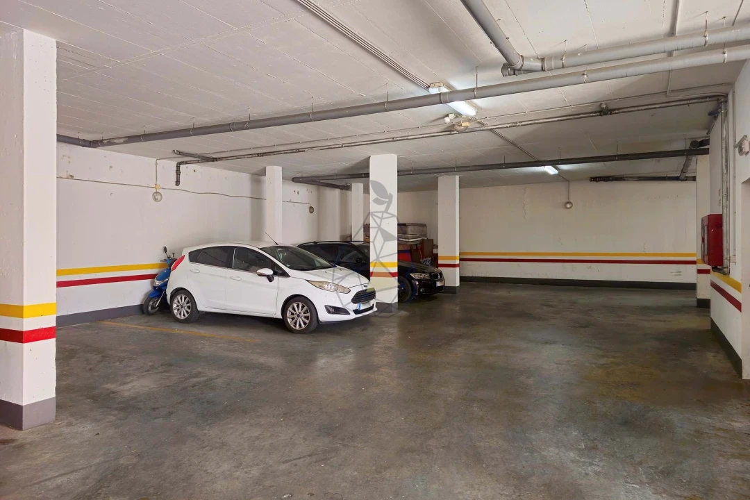 Apartamento T4 para Venda em Quarteira Foto 55