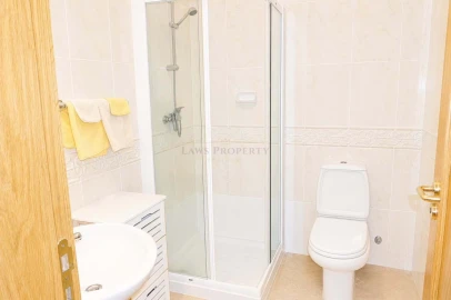 Apartamento T2 para Venda em Lagos (São Sebastião e Santa Maria)