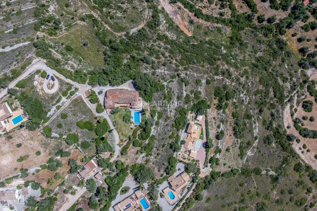 Moradia T4 para Venda em Loule (São Sebastião) Foto 33