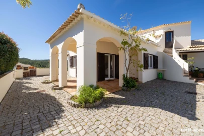 Moradia T4 para Venda em Marmelete
