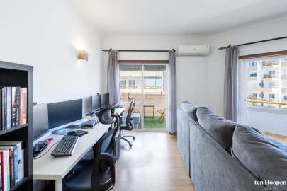 Apartamento T2 para Venda em Lagos (São Sebastião e Santa Maria)