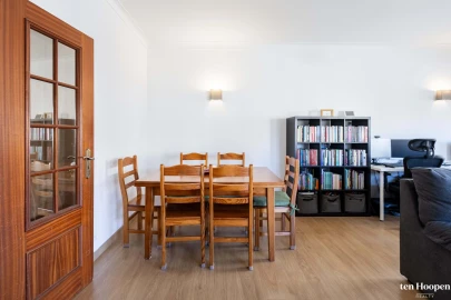 Apartamento T2 para Venda em Lagos (São Sebastião e Santa Maria)