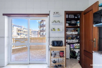 Apartamento T2 para Venda em Lagos (São Sebastião e Santa Maria)