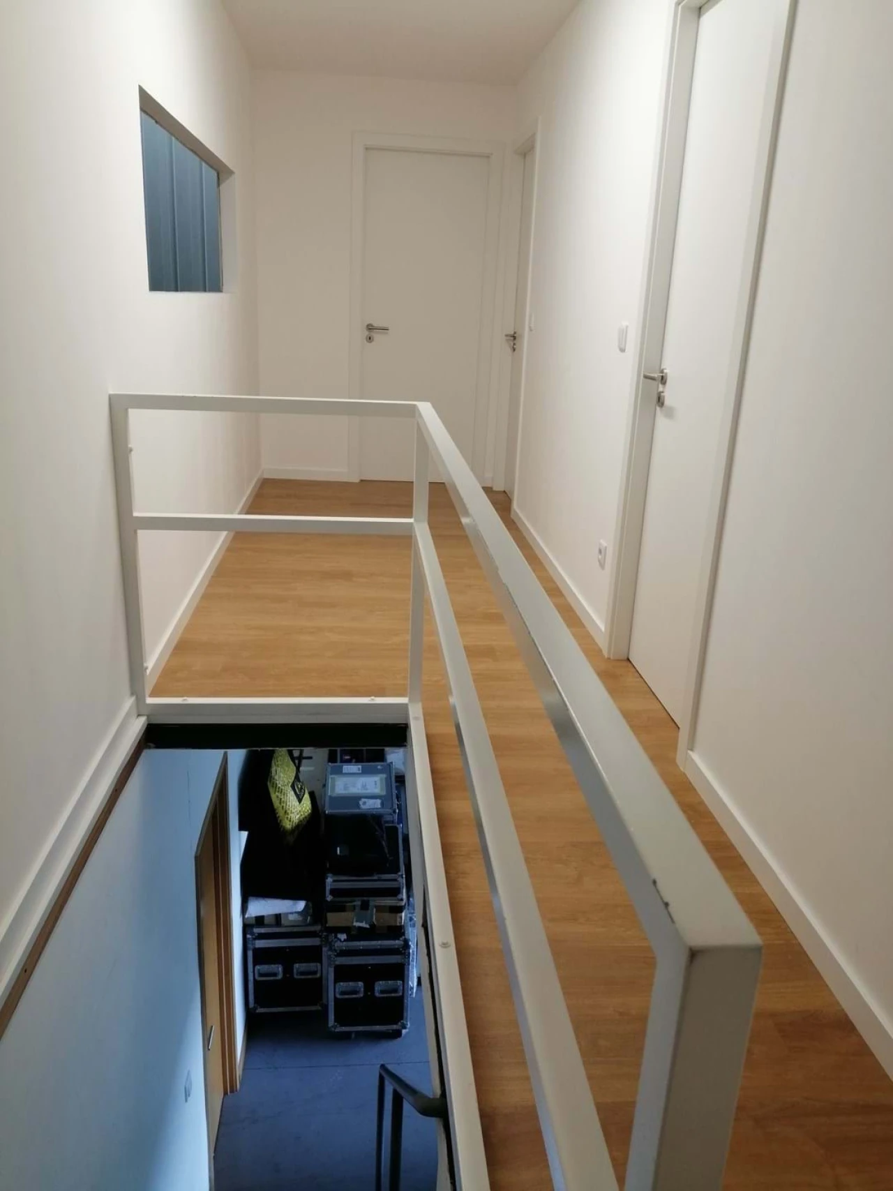 Armazém para Venda em Rosto do Cão (São Roque) Foto 3
