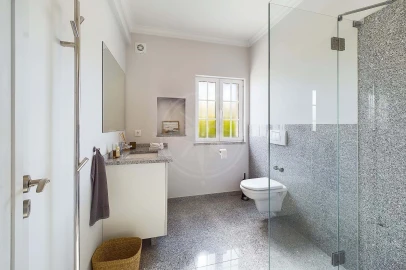 Moradia T4 para Venda em Tavira (Santa Maria e Santiago)