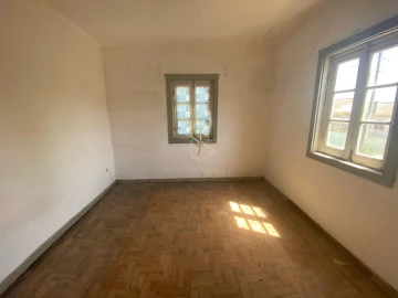 Moradia T2 para Venda em Benedita