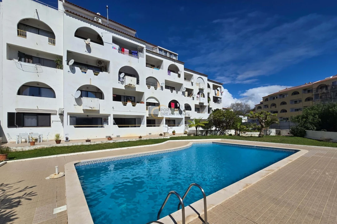 Apartamento T1 para Venda em Albufeira e Olhos de Água Foto 1