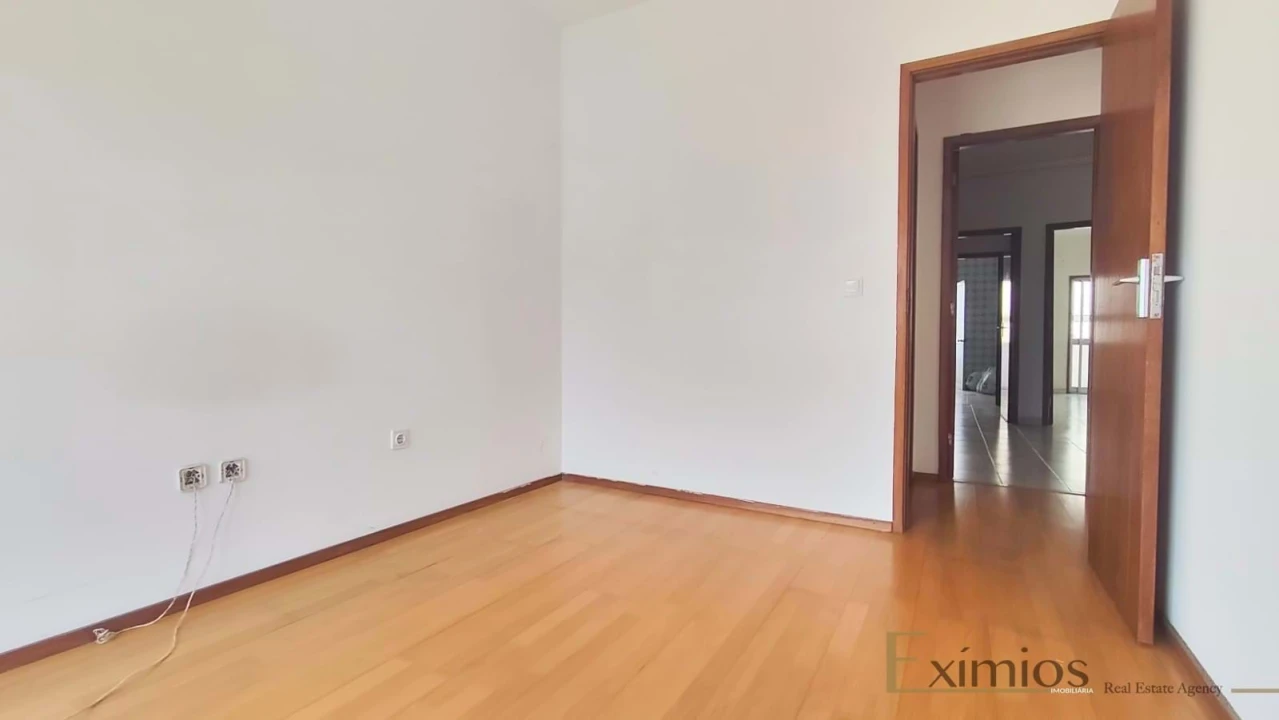 Apartamento T3 para Venda em Póvoa de Varzim, Beiriz e Argivai Foto 8