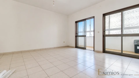 Apartamento T3 para Venda em Póvoa de Varzim, Beiriz e Argivai