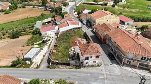 Moradia T3 para Venda em Alvorninha