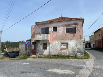 Moradia T3 para Venda em Alvorninha