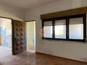 Moradia T3 para Venda em Alvorninha
