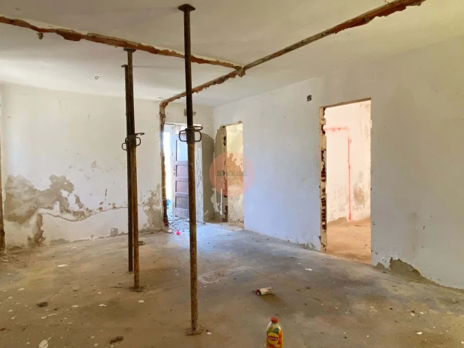 Moradia T3 para Venda em Alvorninha Foto 16