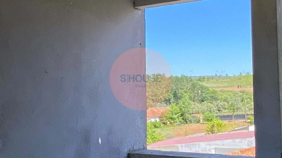 Moradia T3 para Venda em Alvorninha