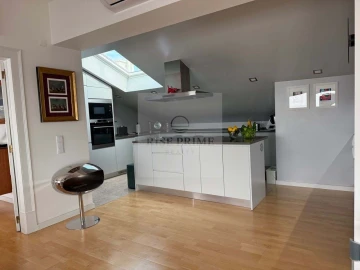 Apartamento T2 para Arrendamento em Cascais e Estoril
