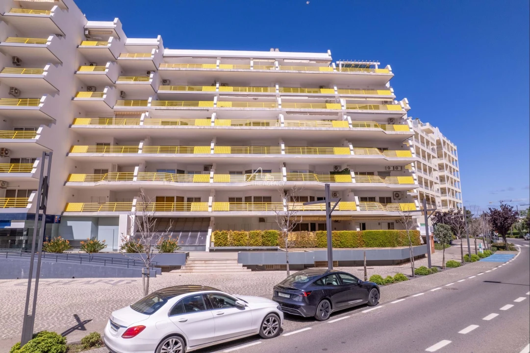 Apartamento T2 para Venda em Quarteira Foto 29