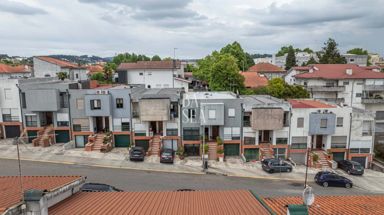 Moradia T3 para Venda em Vila Nova de Famalicão e Calendário Foto 32
