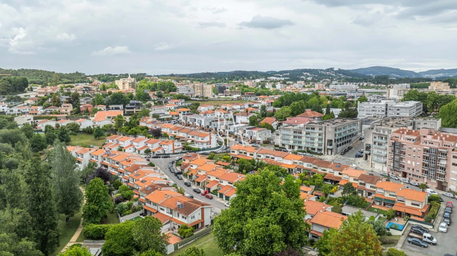 Moradia T3 para Venda em Vila Nova de Famalicão e Calendário Foto 31