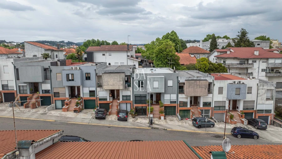 Moradia T3 para Venda em Vila Nova de Famalicão e Calendário Foto 32