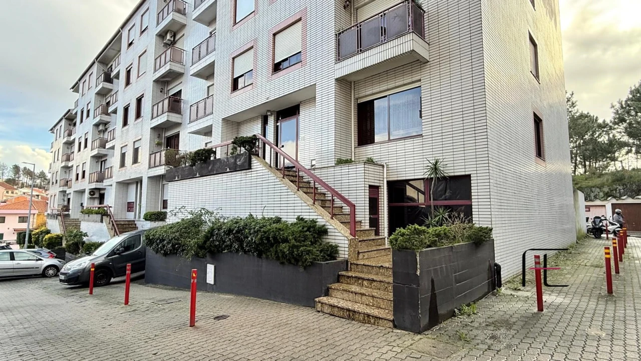 Apartamento T3 para Venda em Fânzeres e São Pedro da Cova Foto 16