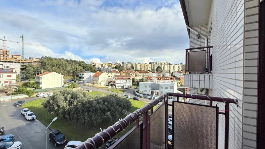 Apartamento T3 para Venda em Fânzeres e São Pedro da Cova Foto 14